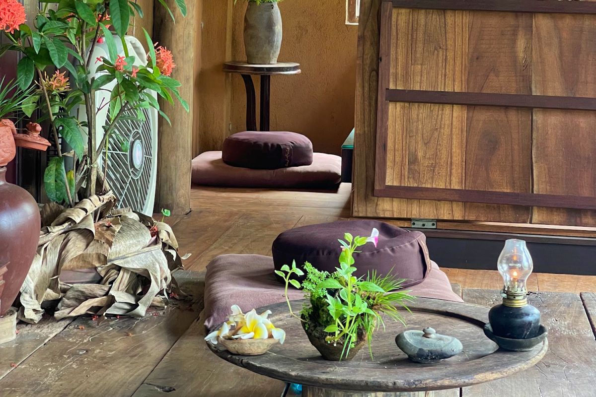 Tiệm Trà Enjoy Huế